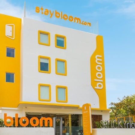 Bloom Hotel - Golf Course Road, Sector 43 グルガウン エクステリア 写真